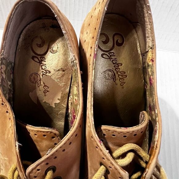 Seychelles platform wedge Oxford in camel brown, size 7 - Picture 4 of 6